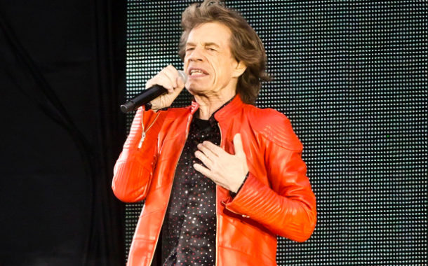 Intervento al cuore ben riuscito per Mick Jagger: riposo controllato per il frontman dei Rolling Stones